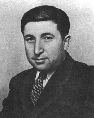 Расул Гамзатов